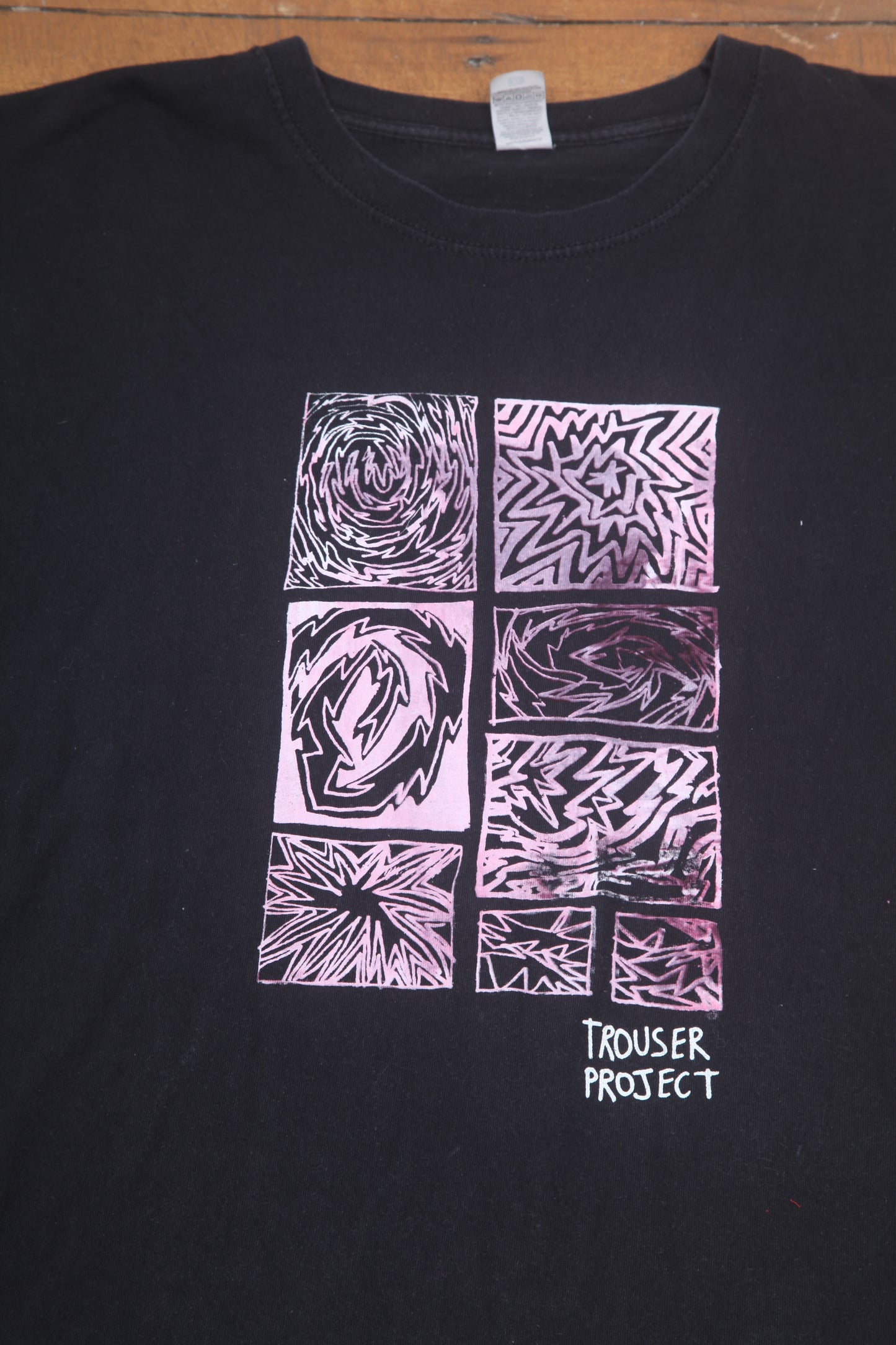 Graphic Black Short Sleeve T-Shirt (XL)