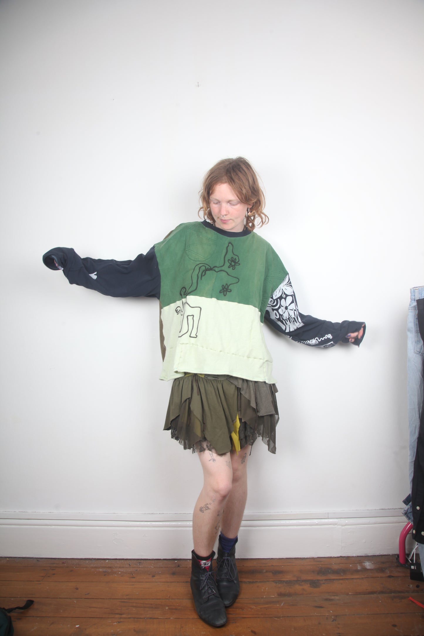 Handmade Long Sleeve Jumper Graphic Designs (XL)
