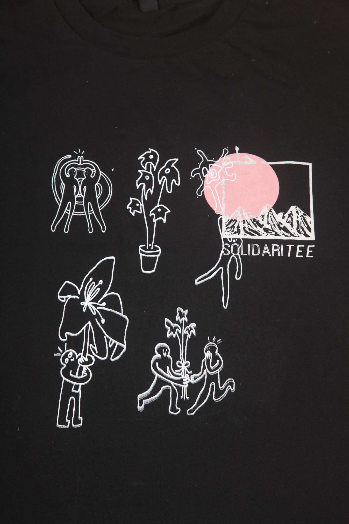 Sustainable Upcycled Graphic Screenprint T-Shirt (L)