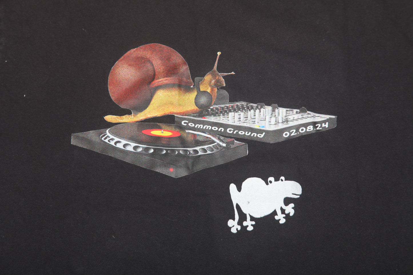 Sustainable Upcycled Graphic Screenprint T-Shirt (XL)