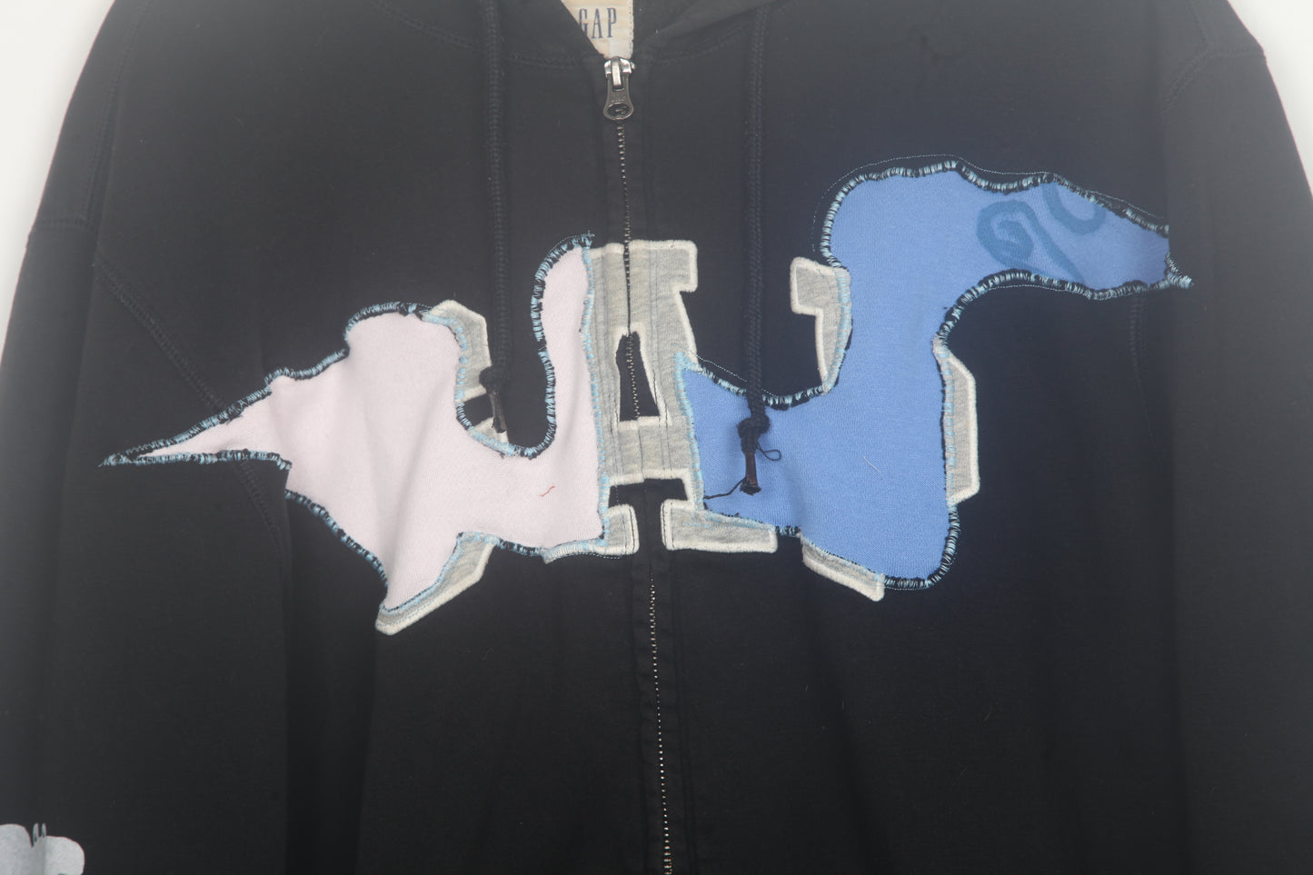 Reworked Pre Loved Black Zip Up Hoodie (L)