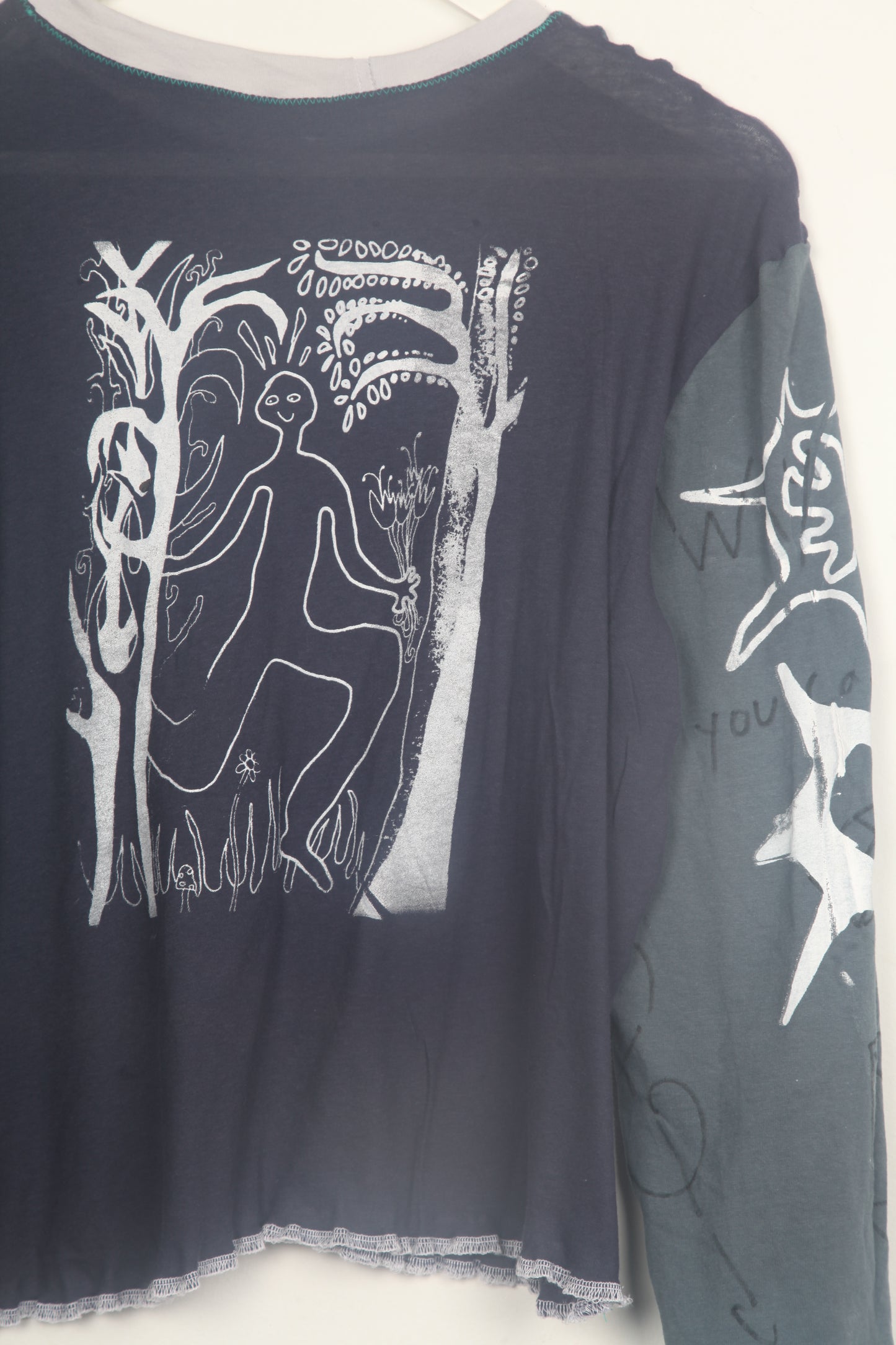 Cut & Sew Long Sleeve Top Graphic Prints (UK14)