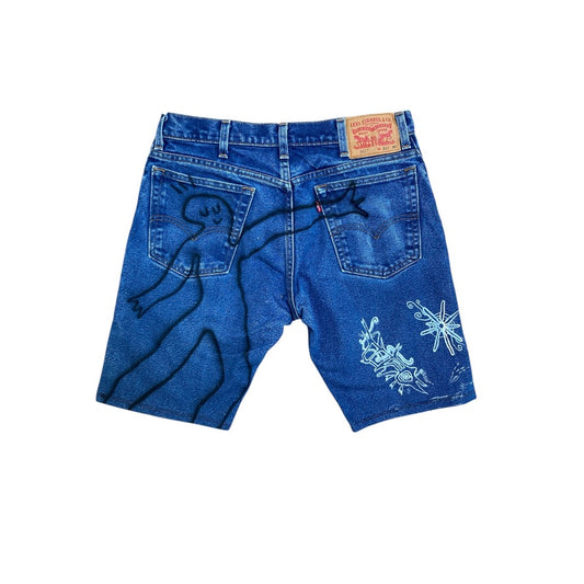 Upcycled Vintage Levi’s Denim Jorts – Reworked (W33")