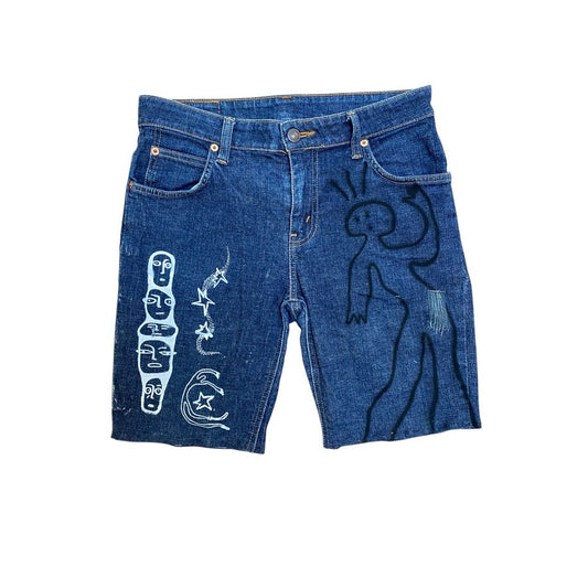 Upcycled Vintage Levi’s Denim Jorts – Reworked & Airbrushed (W29")