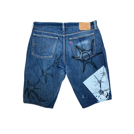 Upcycled Vintage Levi’s Denim Jorts – Reworked & Airbrushed (W38")