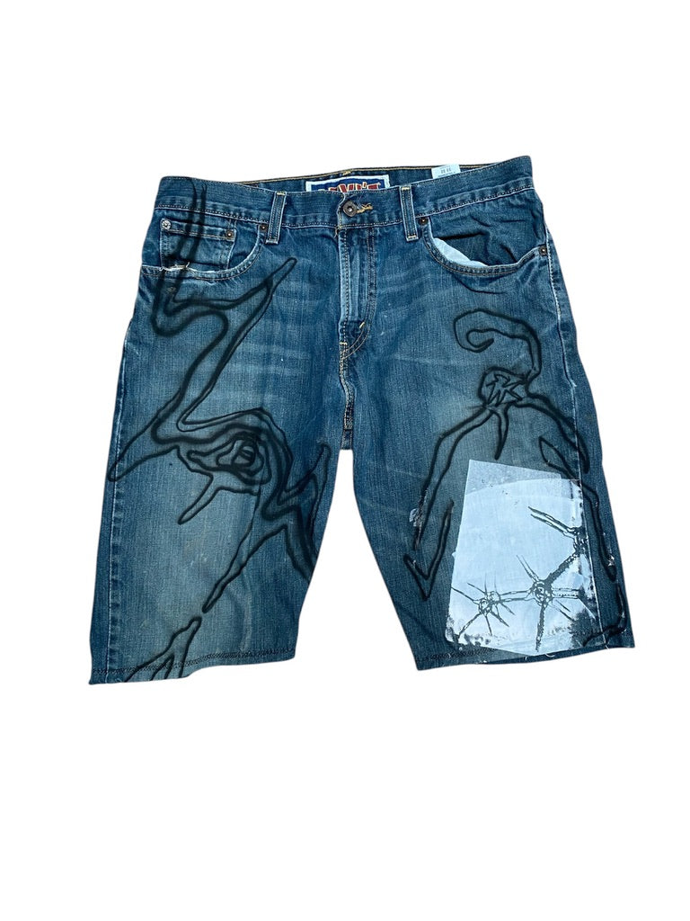 Upcycled Vintage Levi’s Jorts – Reworked & Airbrushed (W33")