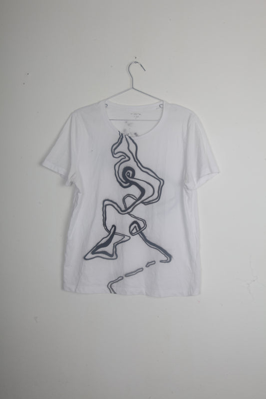 Upcycled Graphic T-Shirt (M)
