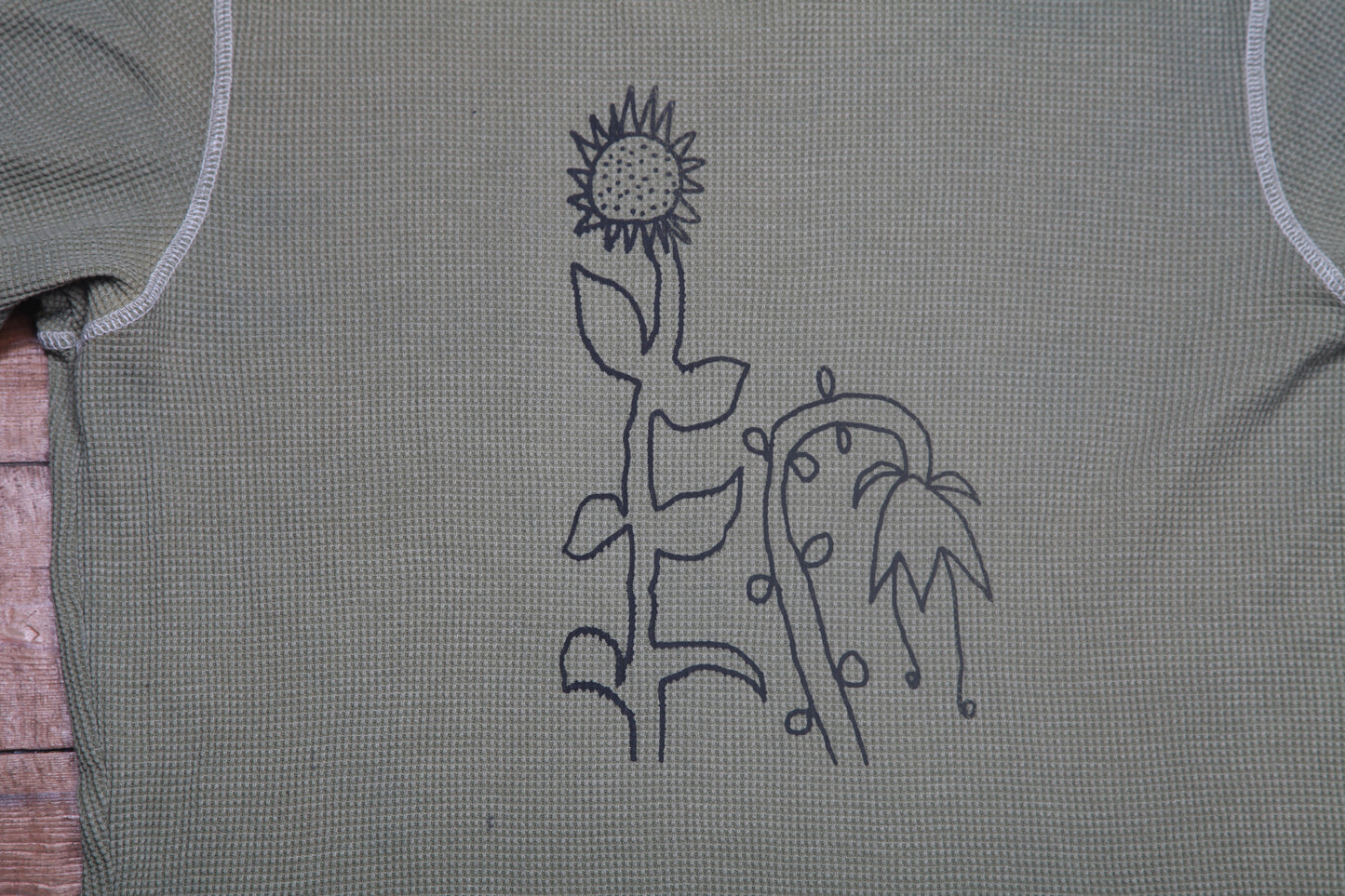 Short Sleeve Graphic Screenprint Upcycled T-Shirt (L)