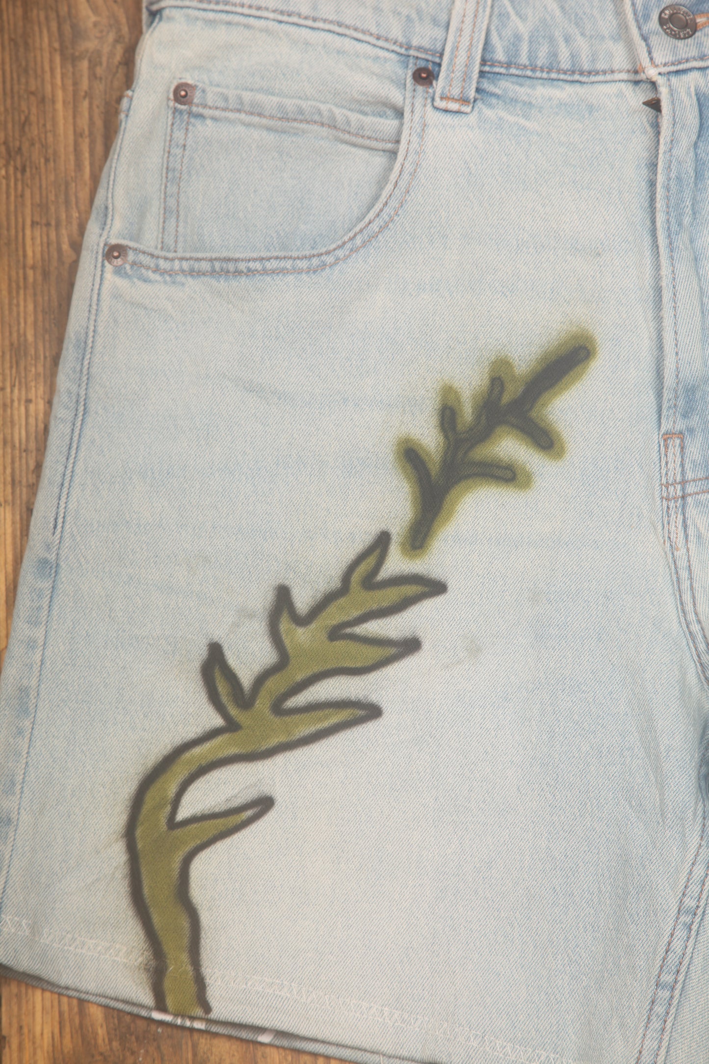 Upcycled Vintage Shorts (W34)