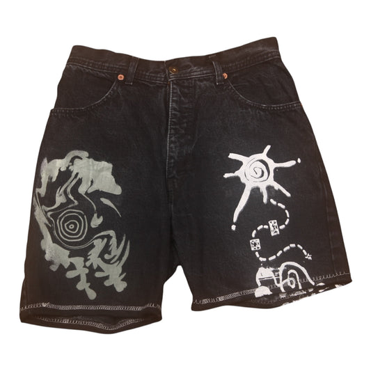 Upcycled Vintage Shorts (W28)