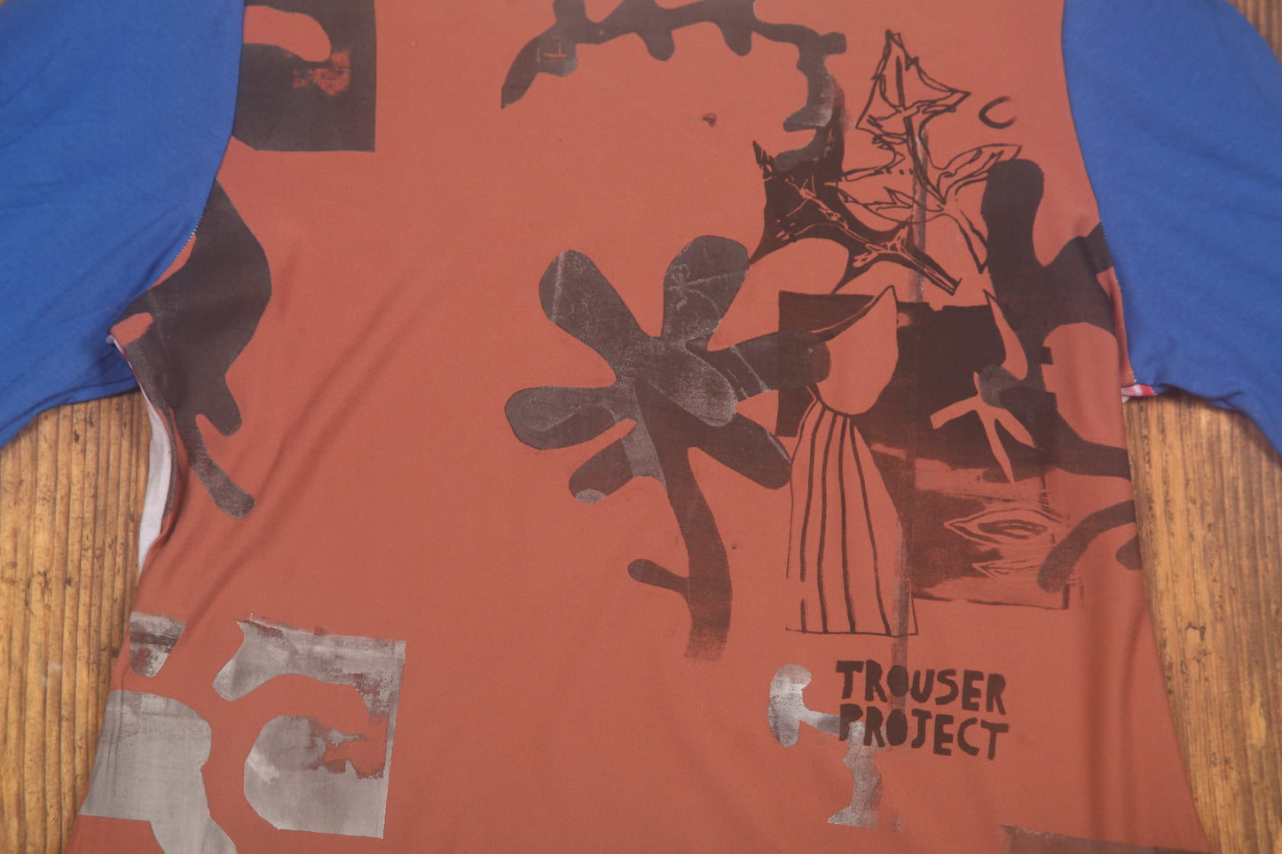 Long Sleeve Screenprint Fitted Tee (UK12/14)