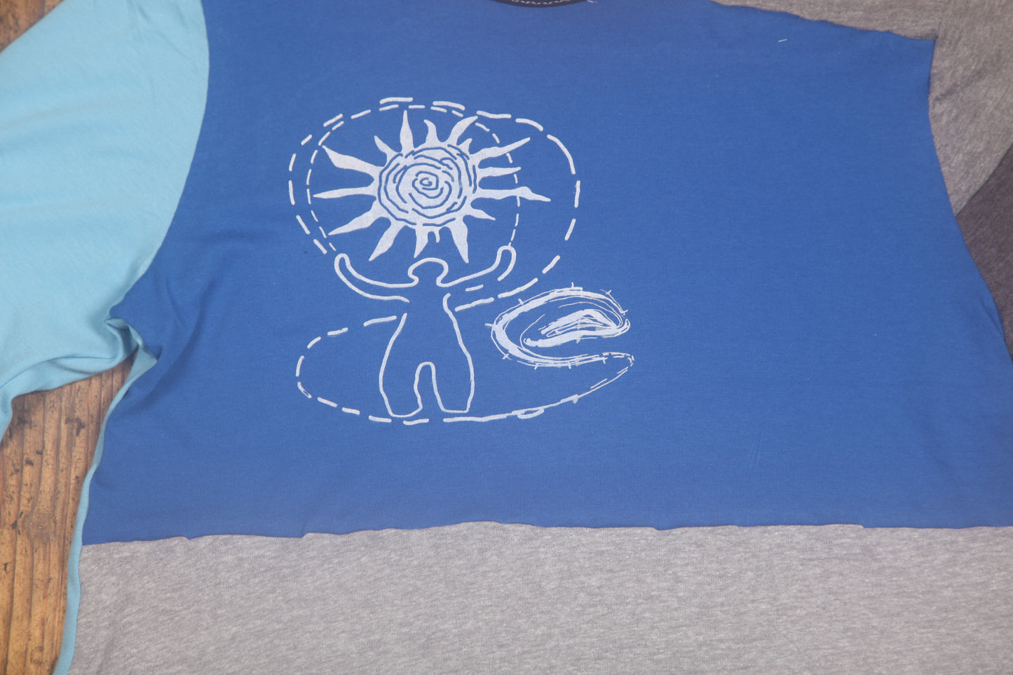 Long Sleeve Screenprint Fitted Tee (UK14/16)
