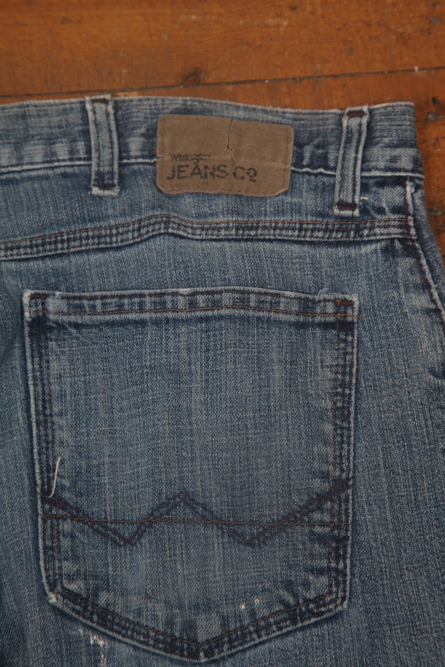 Vintage Hand Printed Wrangler Jeans (W40)